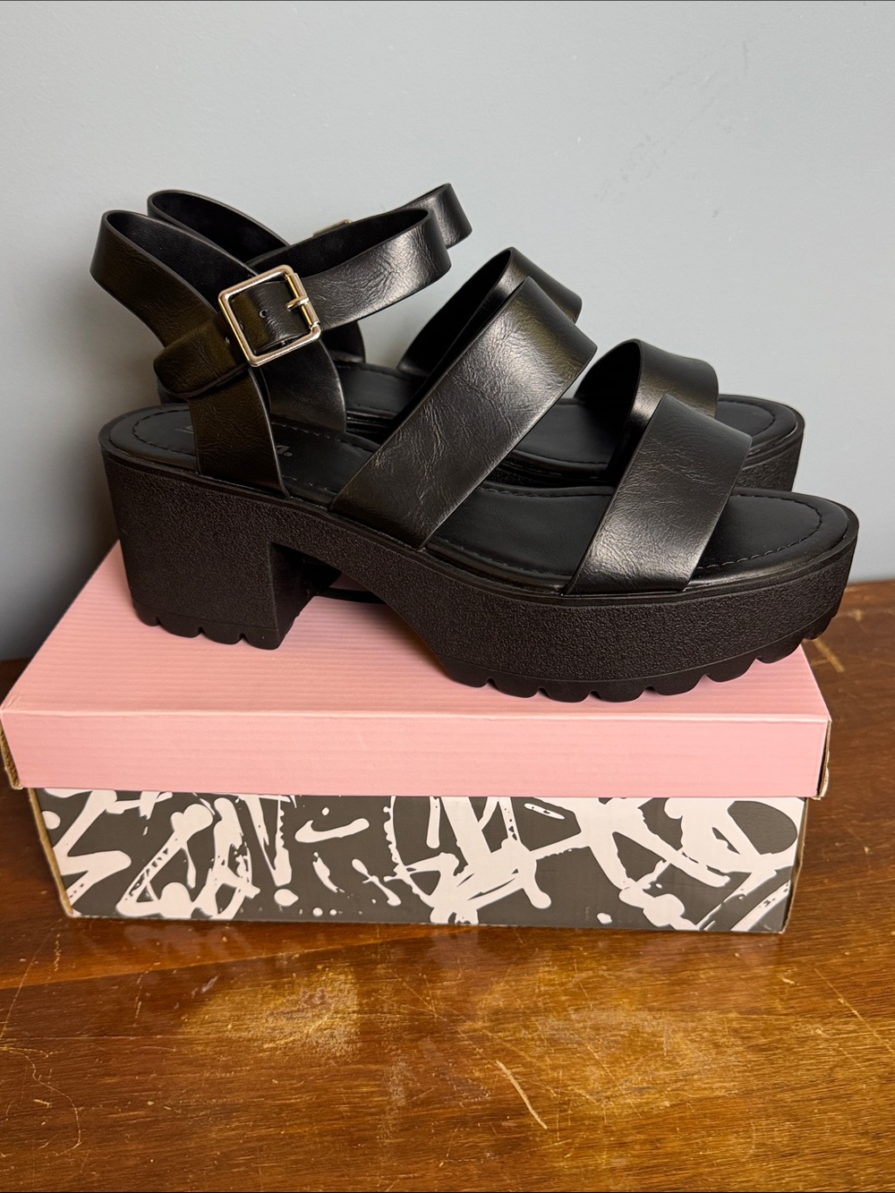 Soda Black Chunky Platform Strappy Sandal with Buckle - Picture 7 of 8